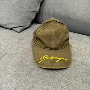 Balenciaga cap
